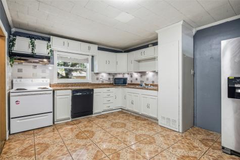 1115 S Hazelwood Street Sherman TX 75090