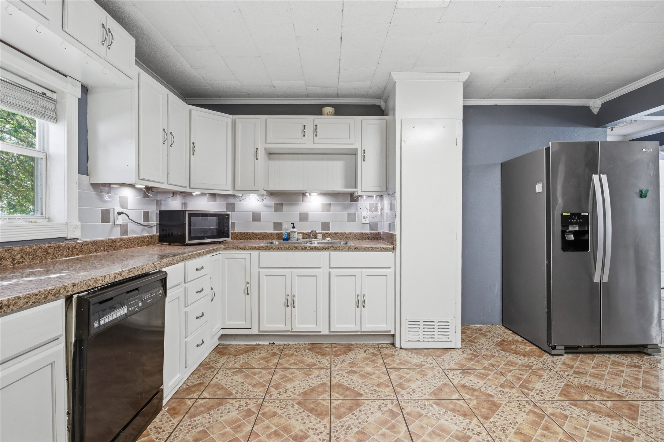 1115 S Hazelwood Street Sherman TX 75090