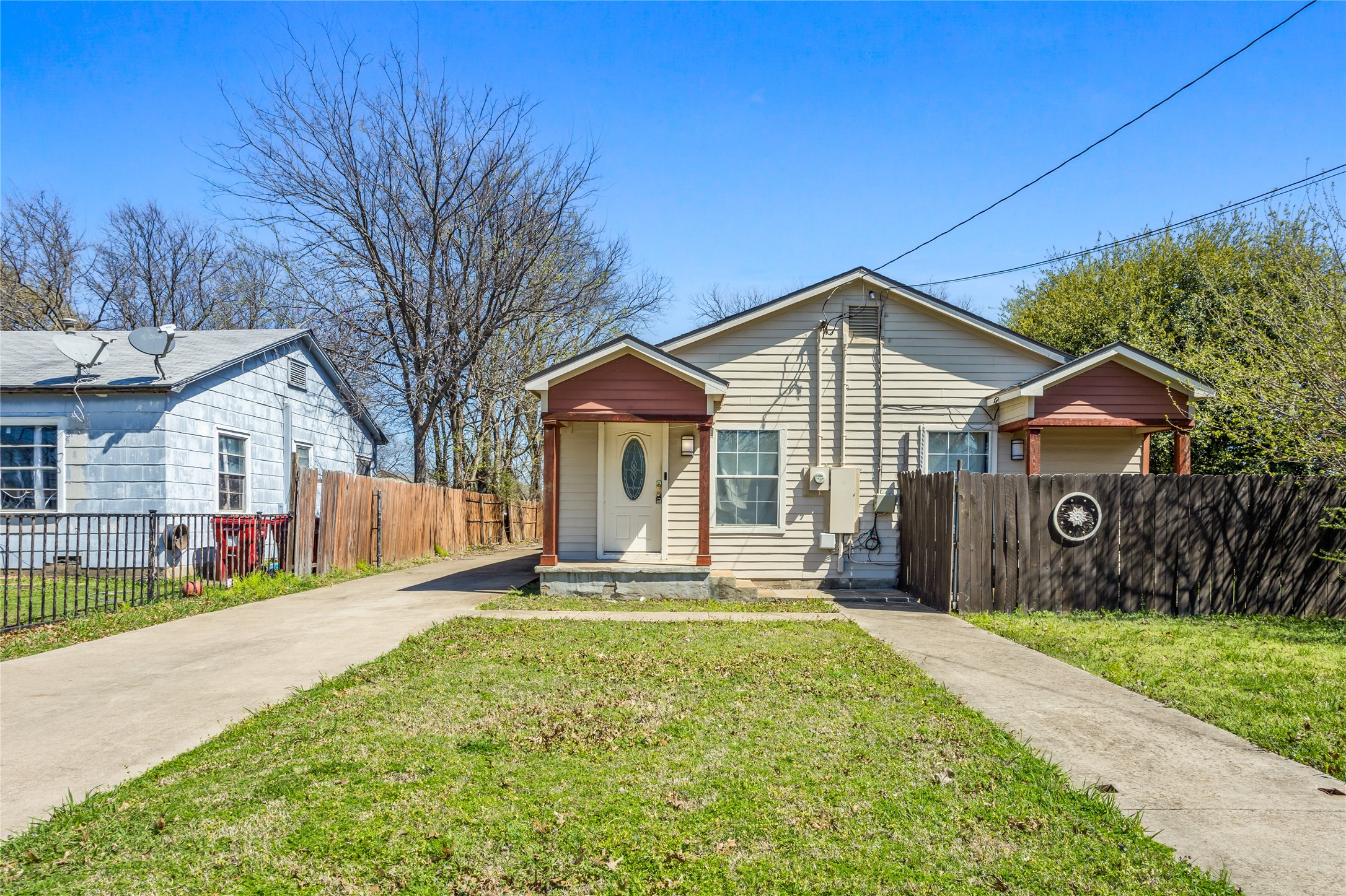 1115 S Hazelwood Street Sherman TX 75090