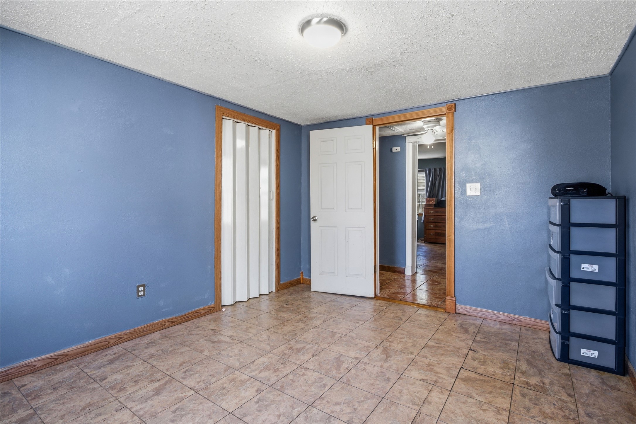 1115 S Hazelwood Street Sherman TX 75090