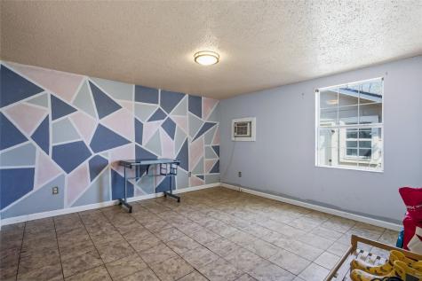 1115 S Hazelwood Street Sherman TX 75090