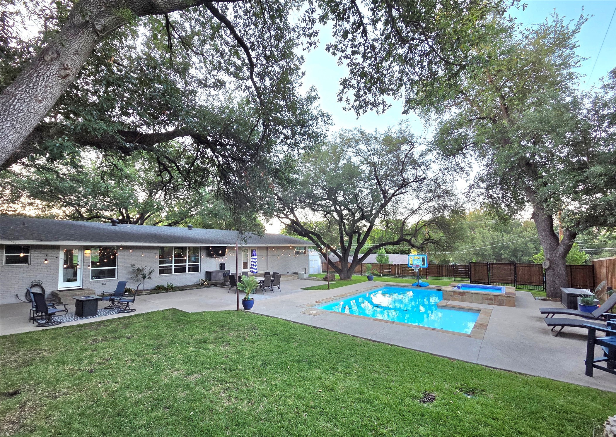 4236 Shannon Drive Fort Worth TX 76116
