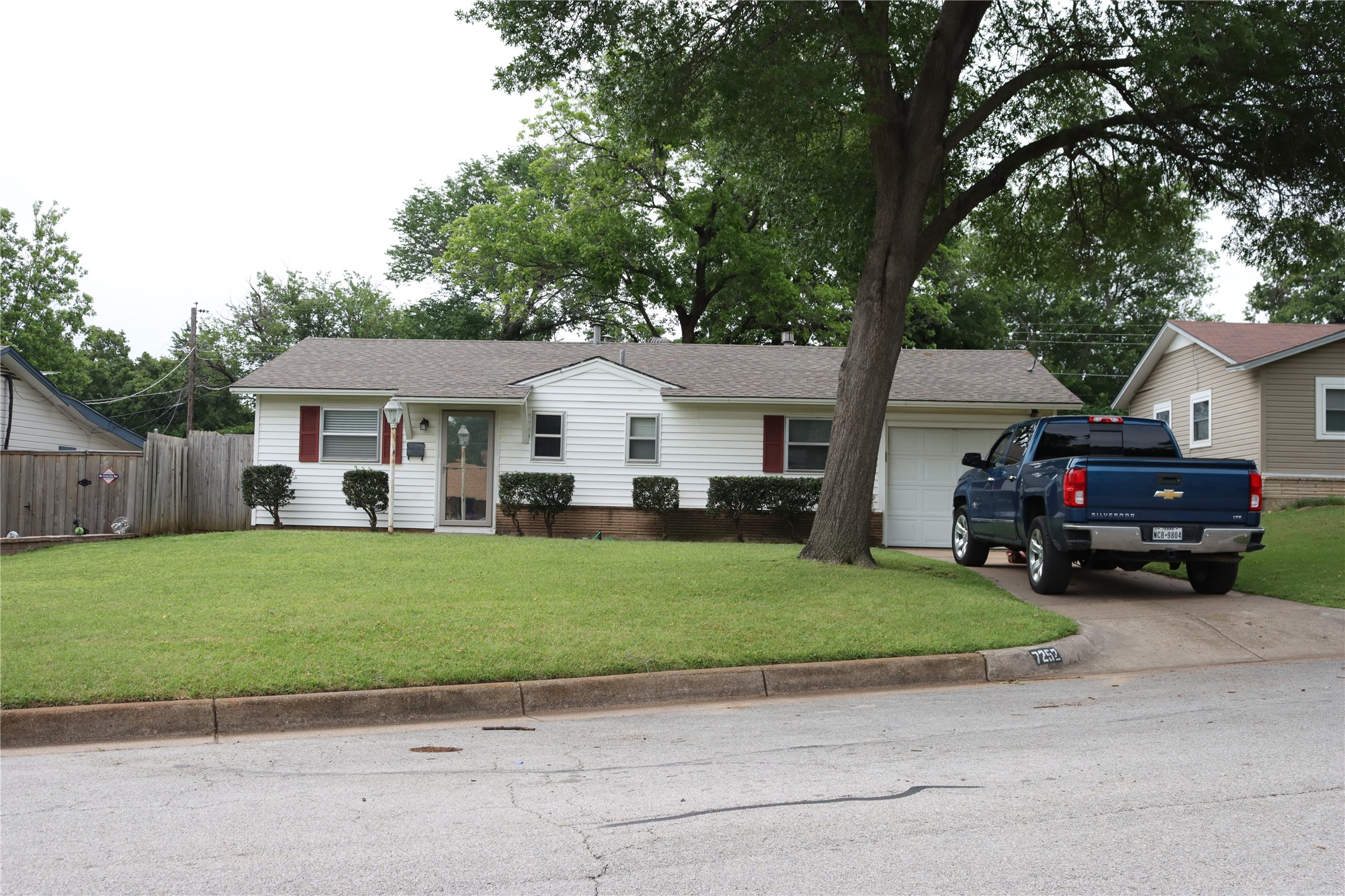 7252 Greenlee Street Fort Worth TX 76112