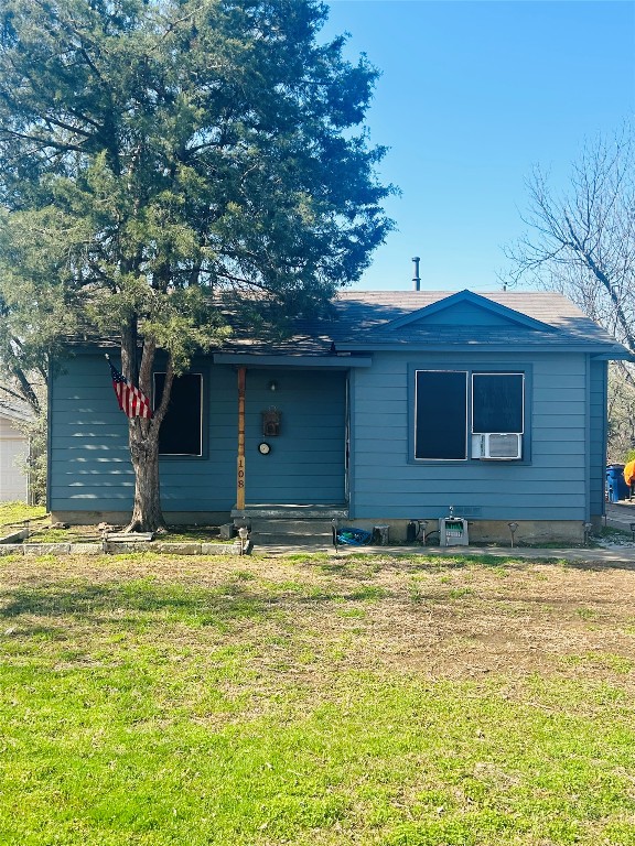 108 SE Tarrant Avenue Burleson TX 76028