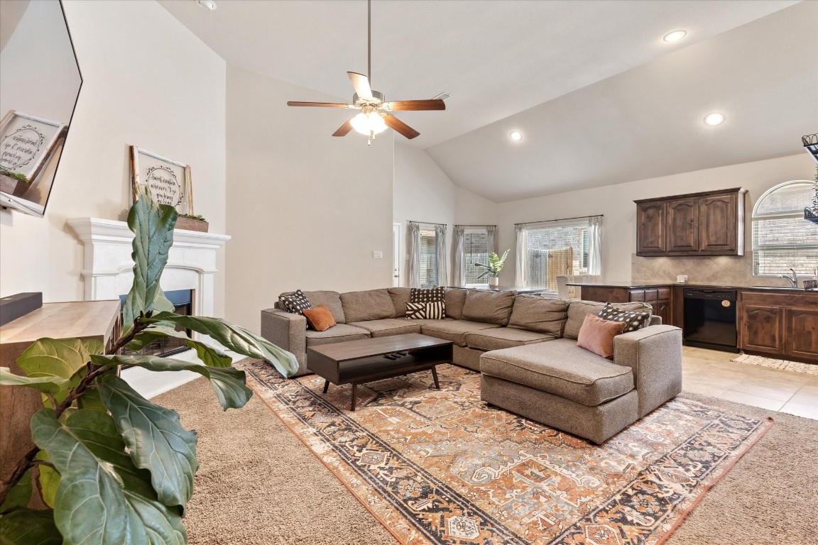 1225 Scott Drive Weatherford TX 76087