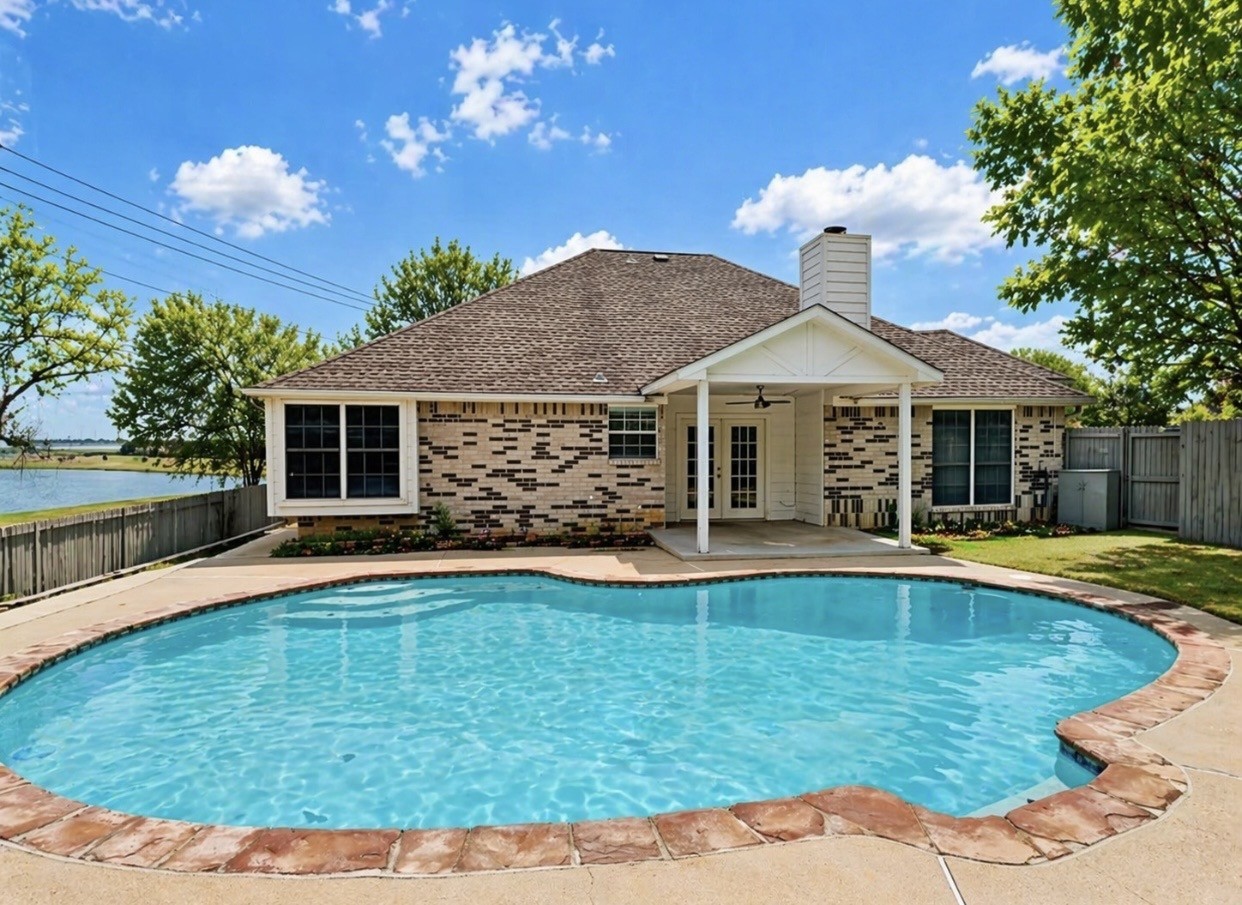 2829 Salado Trail Fort Worth TX 76118