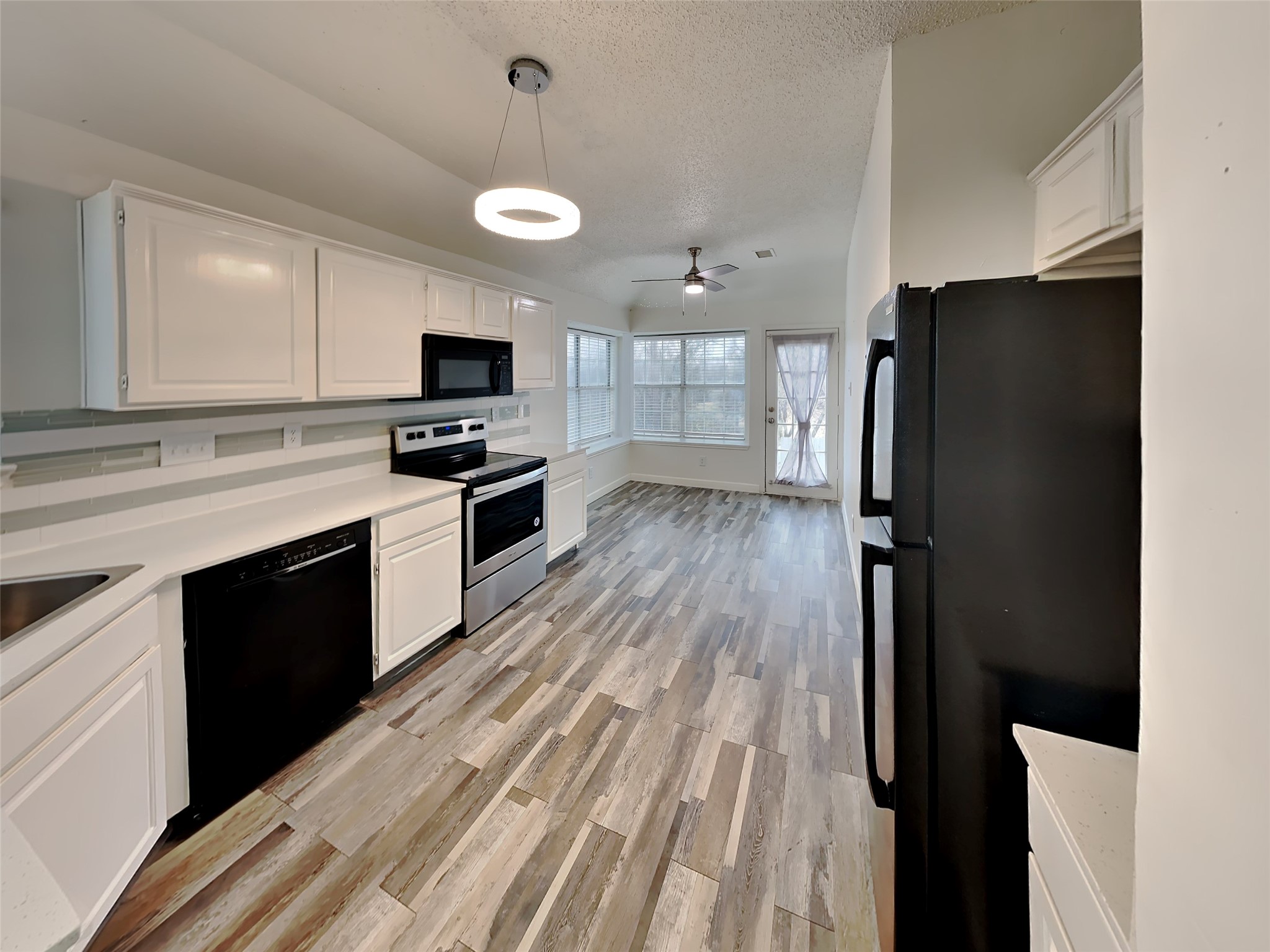 2829 Salado Trail Fort Worth TX 76118