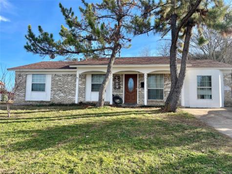 1706 Running River Road Garland TX 75044