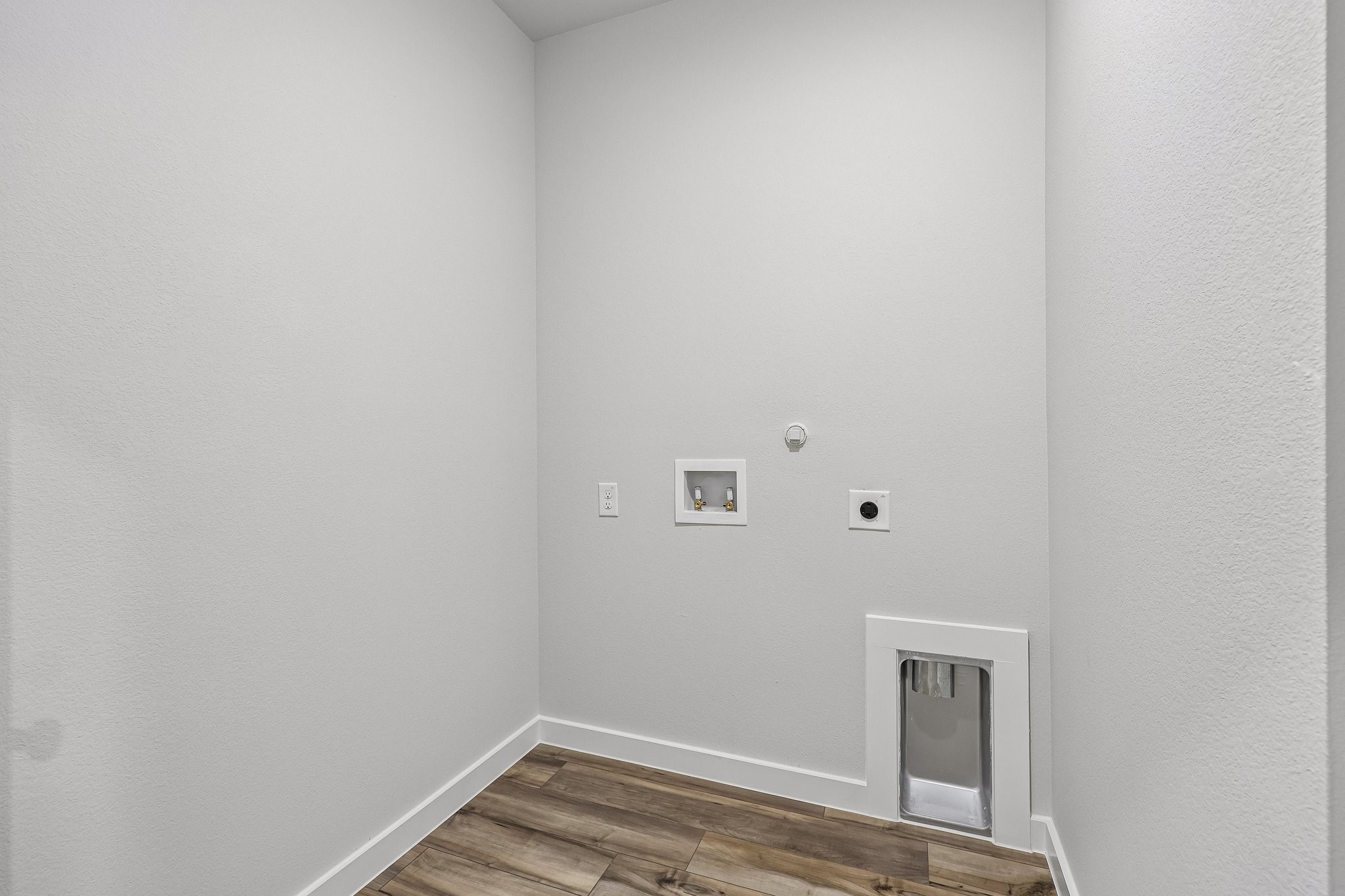 3587 Bronze Oak Terrace Dallas TX 75253