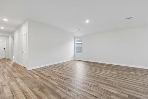 3587 Bronze Oak Terrace Dallas TX 75253