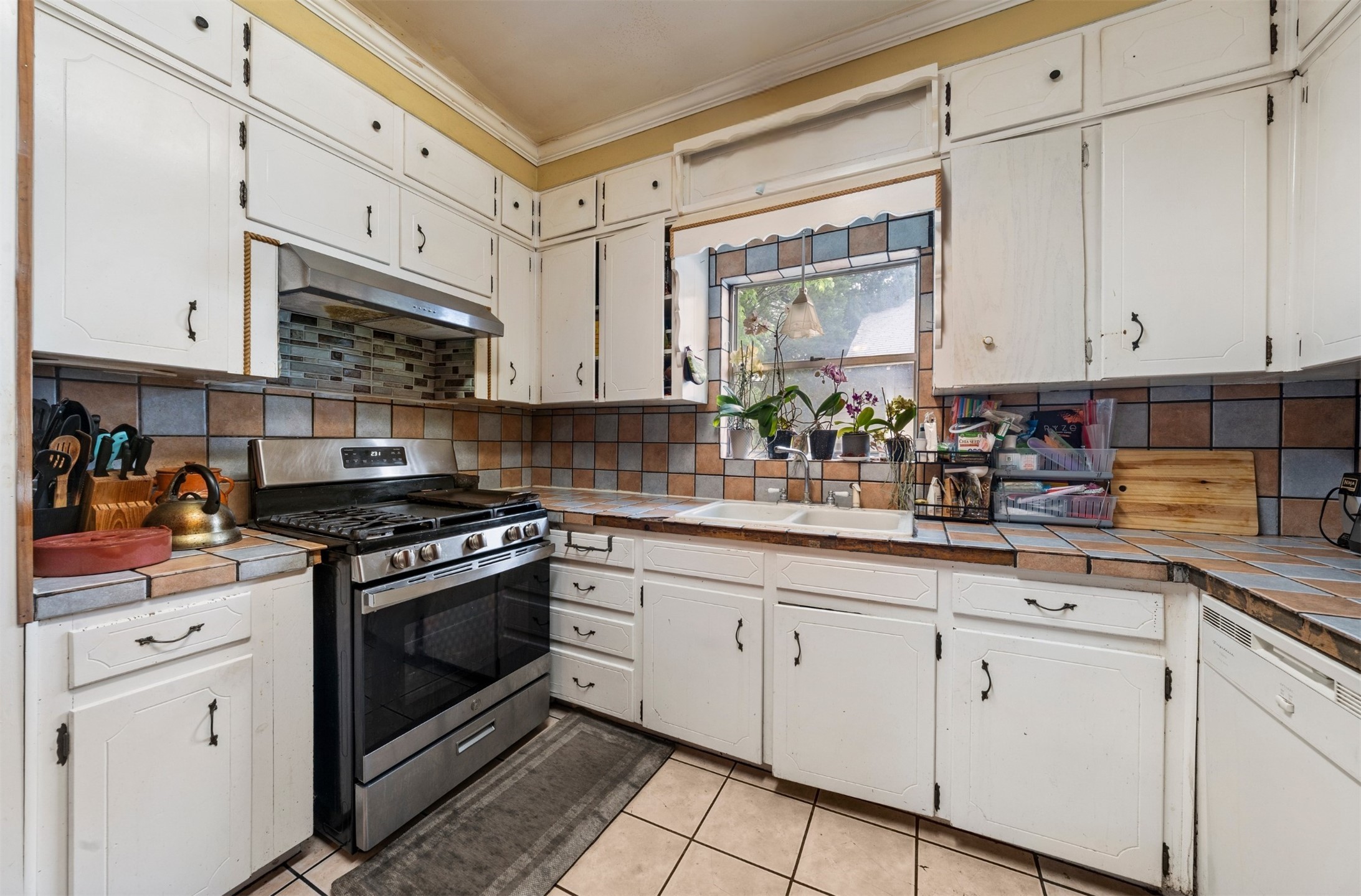 1725 Summer Avenue Waco TX 76708