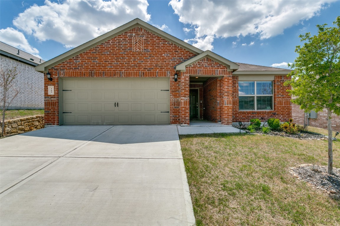 169 Bandana Circle Newark TX 76071