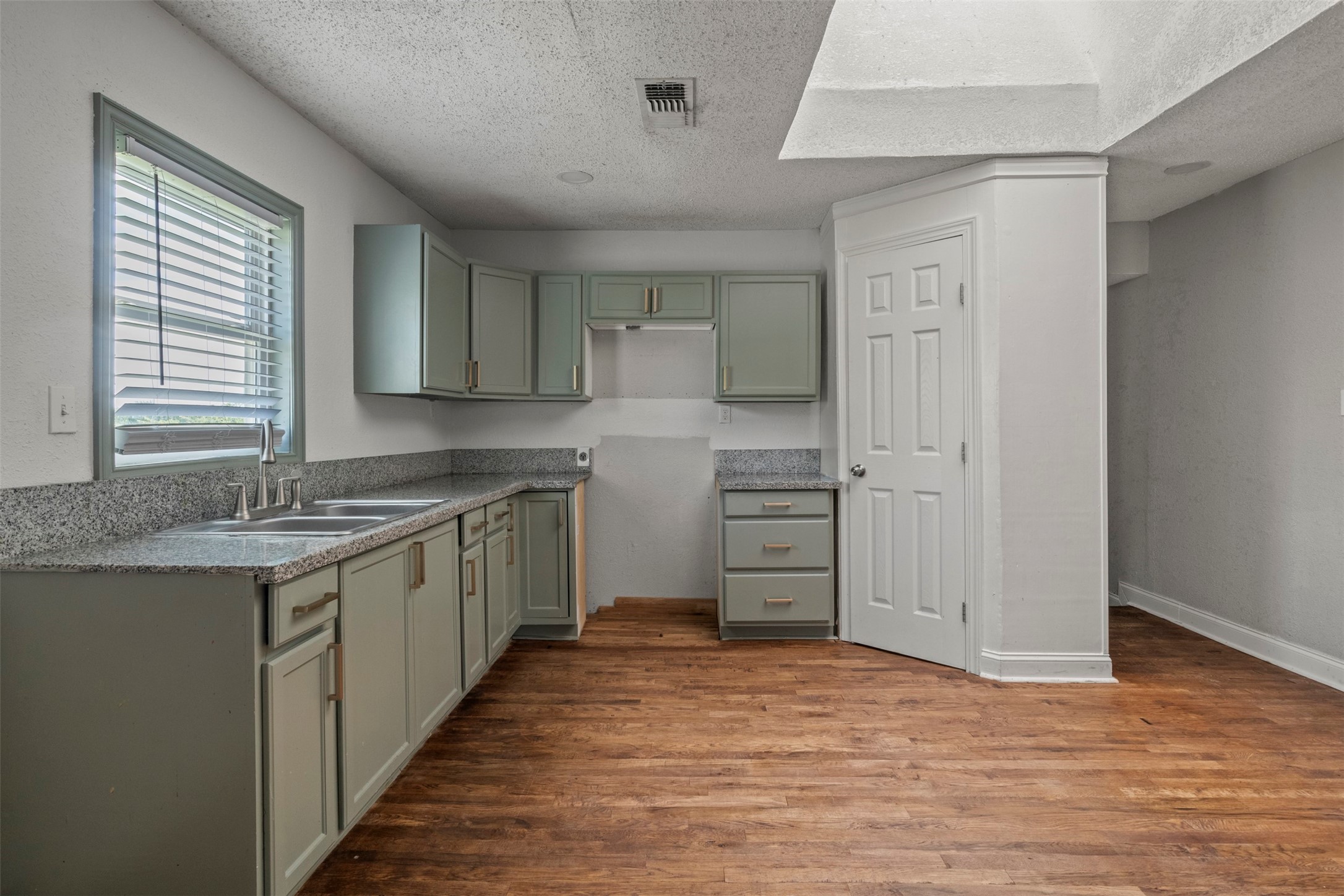 2228 County Road 900 Princeton TX 75407