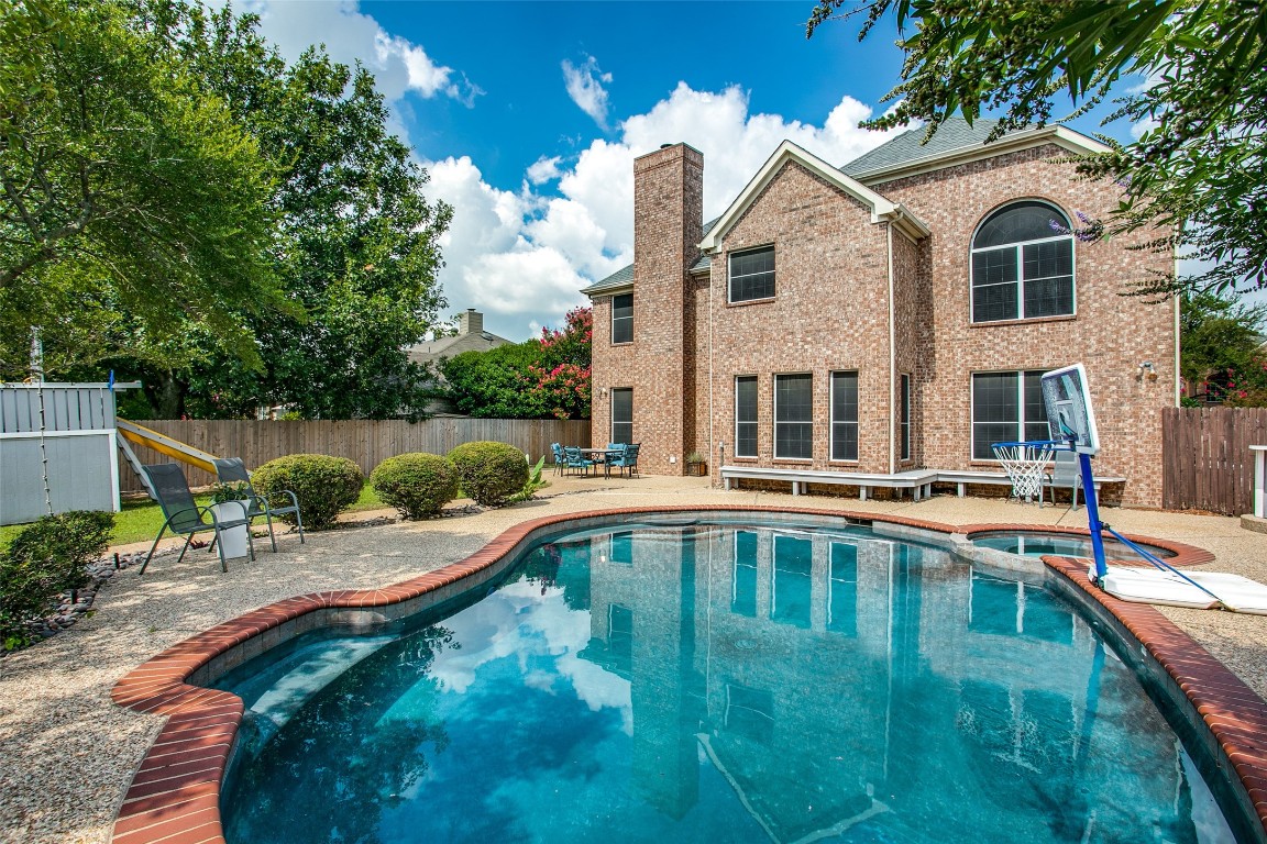 8012 Slide Rock Road Fort Worth TX 76137