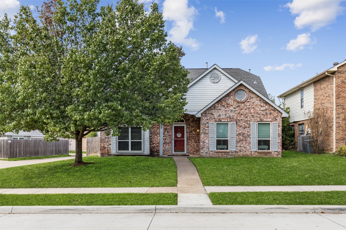 4365 Saugus Drive Grand Prairie TX 75052