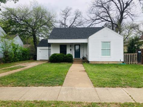 4008 Calmont Avenue Fort Worth TX 76107