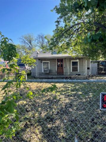 4617 Sandage Avenue Fort Worth TX 76115