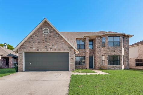 2204 Delaford Drive Arlington TX 76002