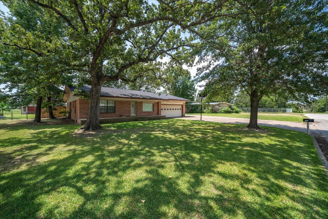 1781 Lazy U Drive Canton TX 75103