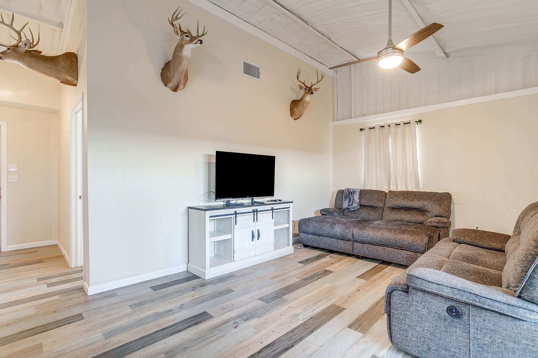 303 Gandy Street Lipan TX 76462