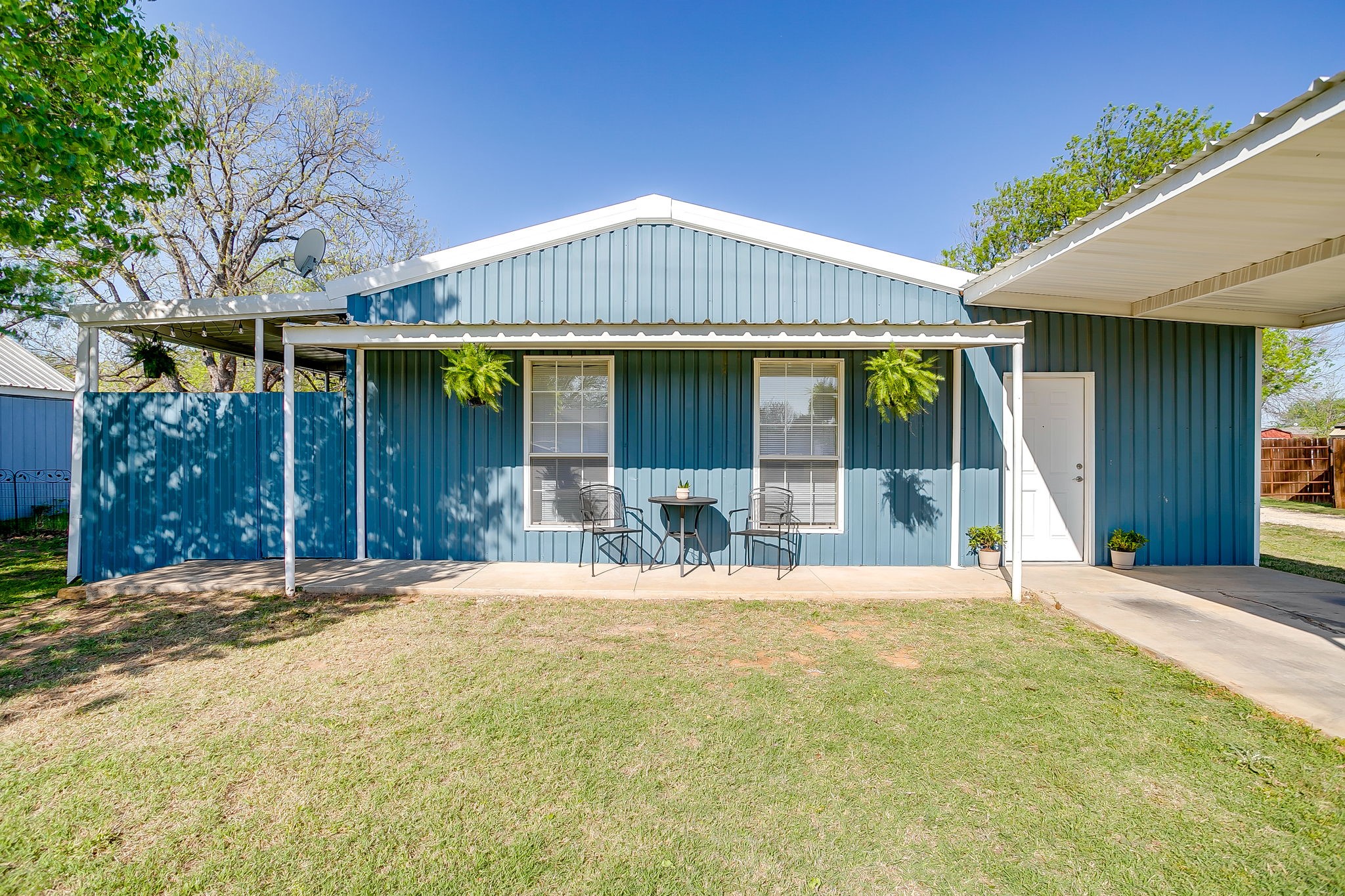 303 Gandy Street Lipan TX 76462