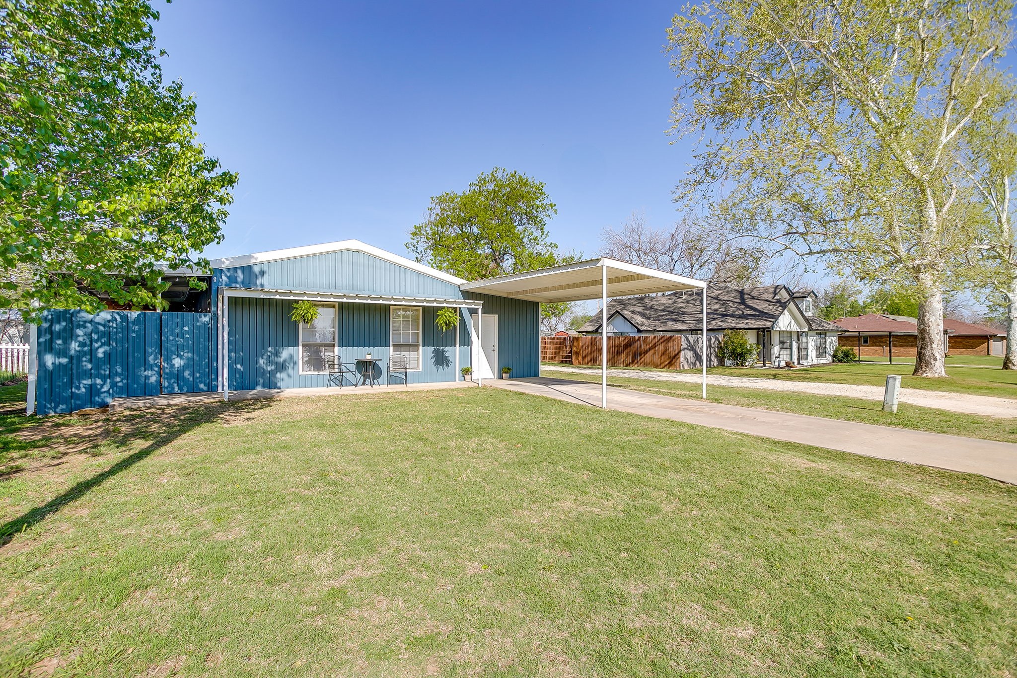 303 Gandy Street Lipan TX 76462