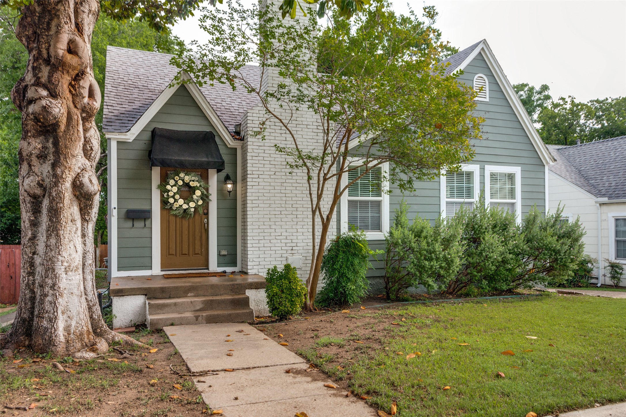 3912 Byers Avenue Fort Worth TX 76107