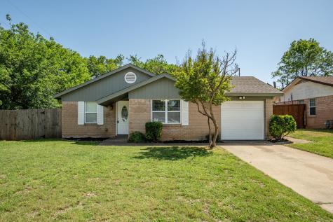 1404 Bryan Drive Bedford TX 76022