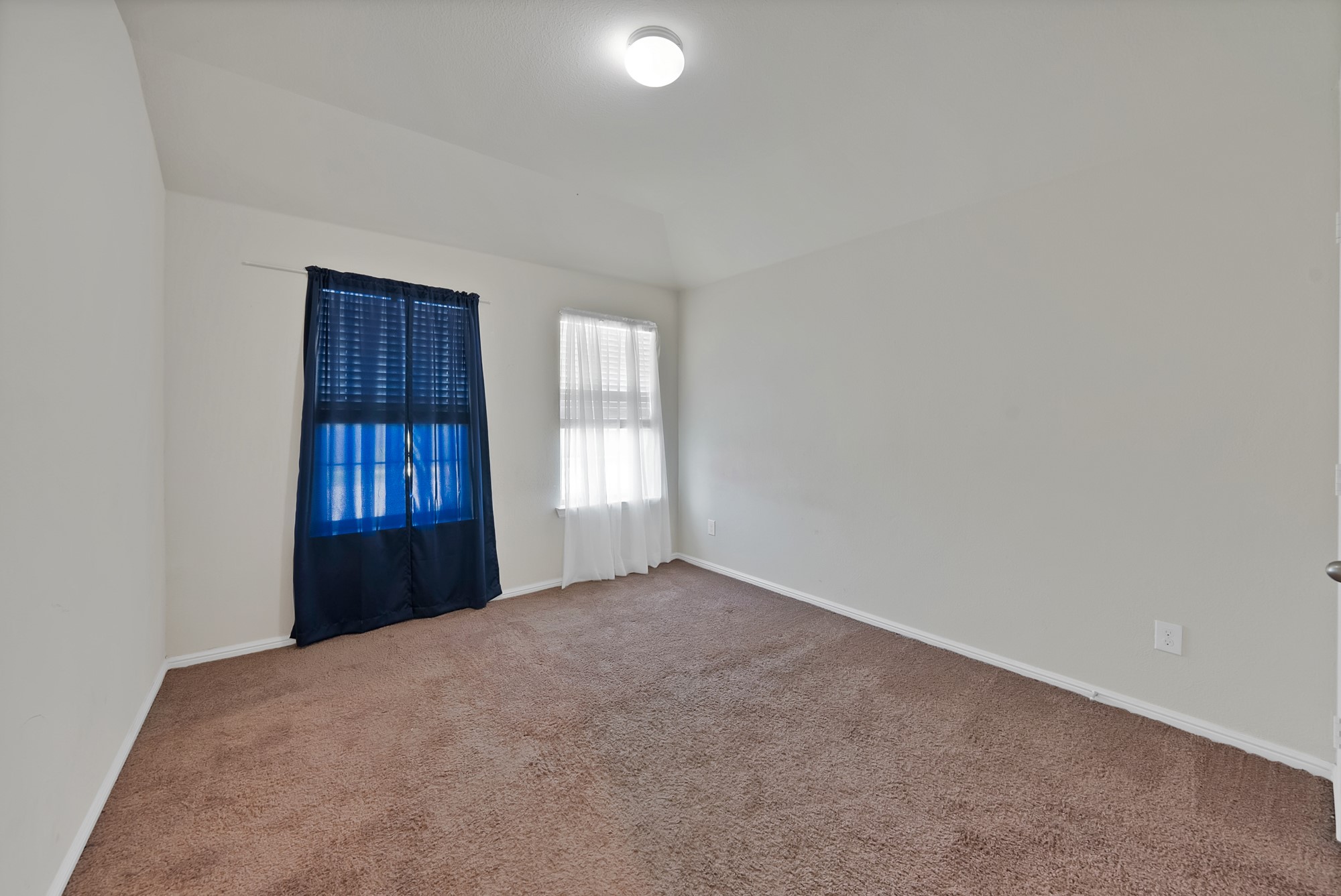 228 Foxhunter Street Fort Worth TX 76131