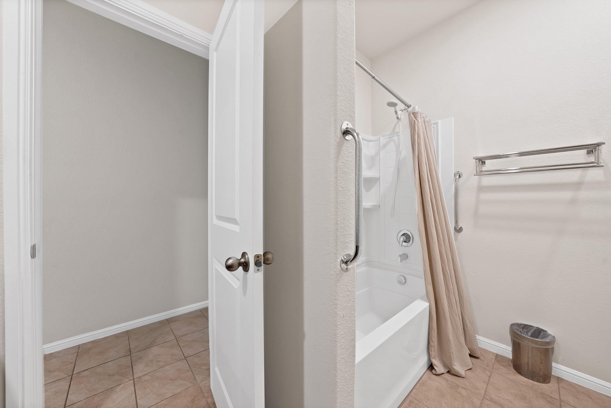 228 Foxhunter Street Fort Worth TX 76131