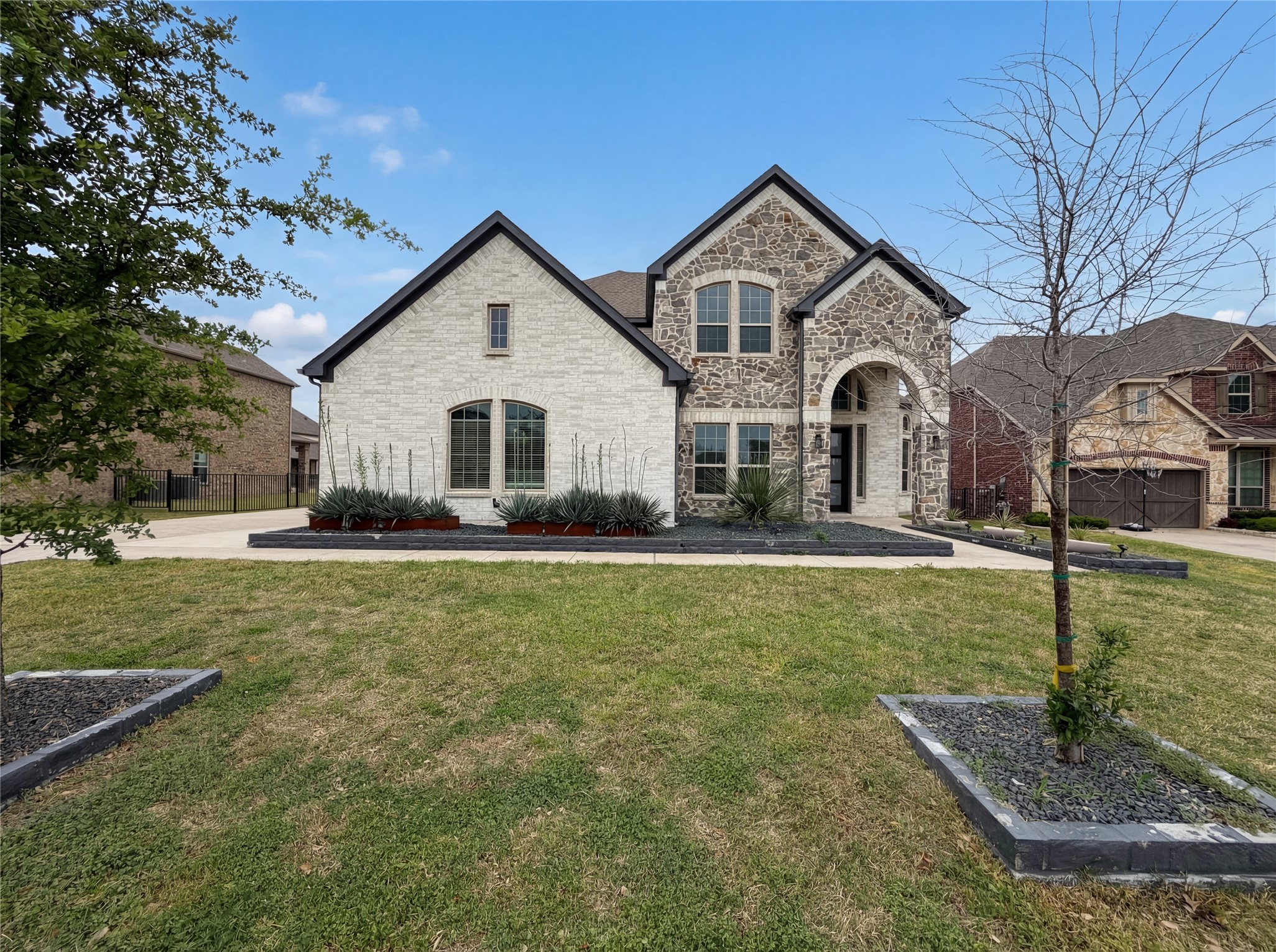 2357 Ambassador Court Heath TX 75126