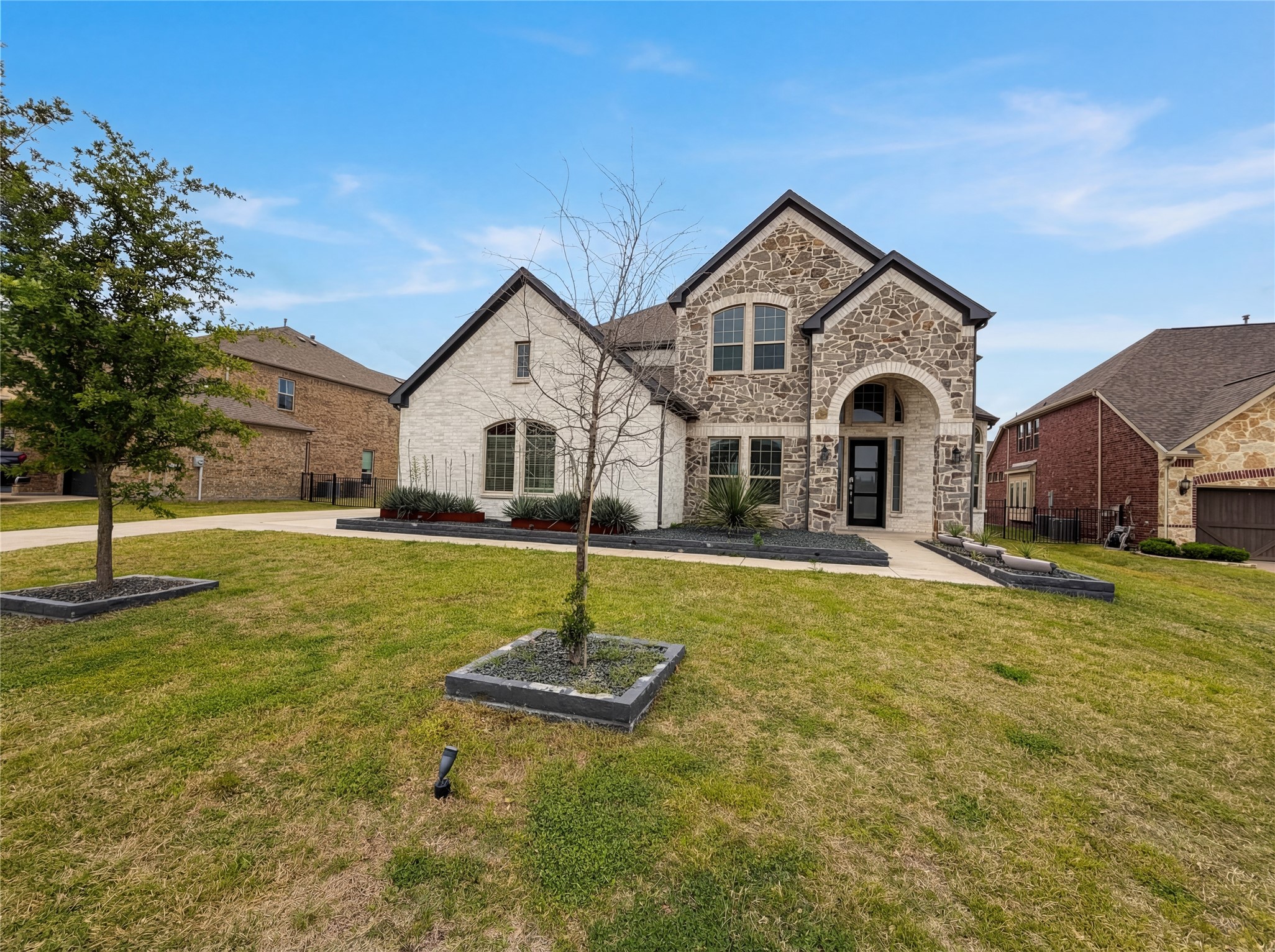 2357 Ambassador Court Heath TX 75126