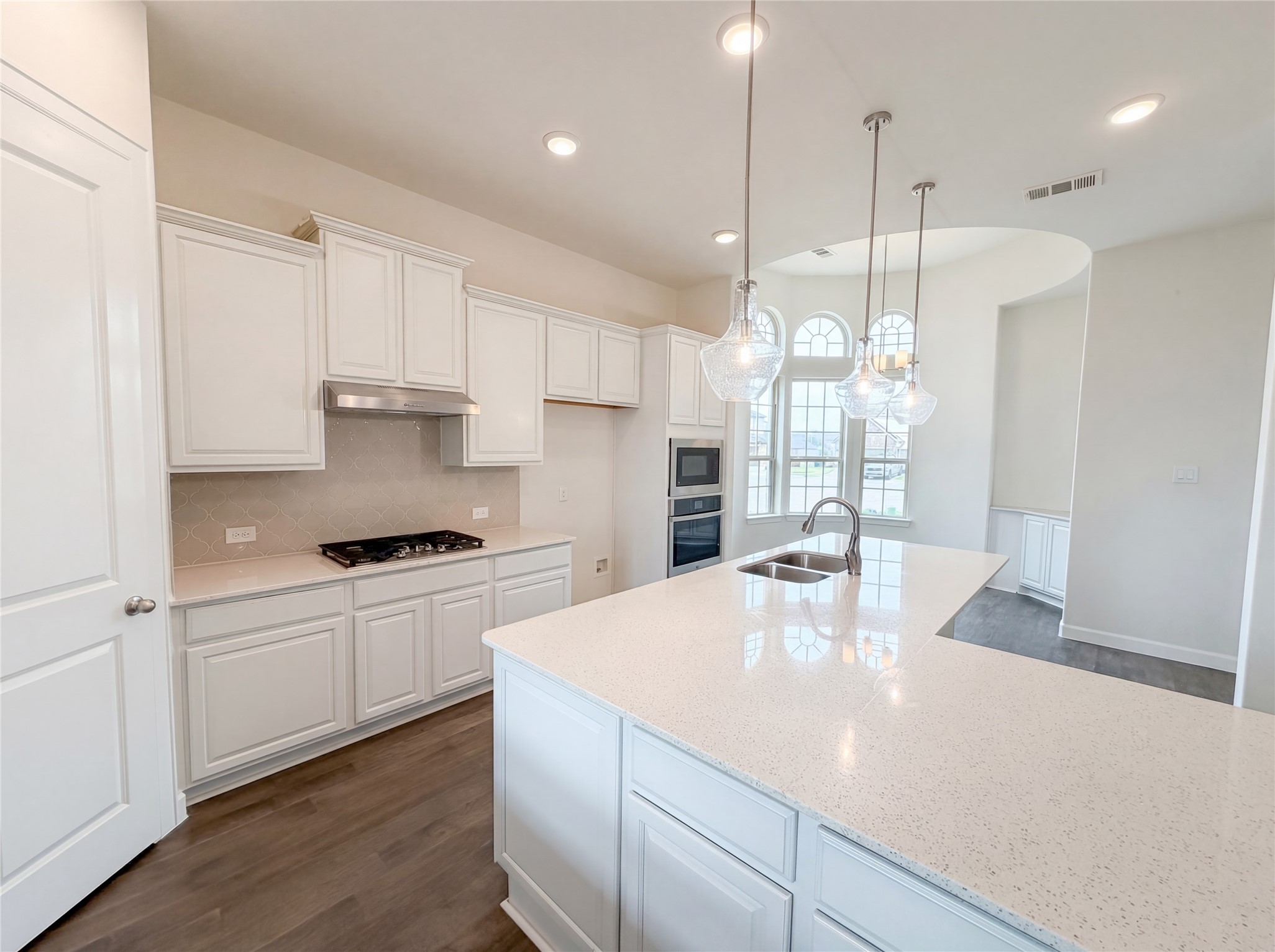 2357 Ambassador Court Heath TX 75126