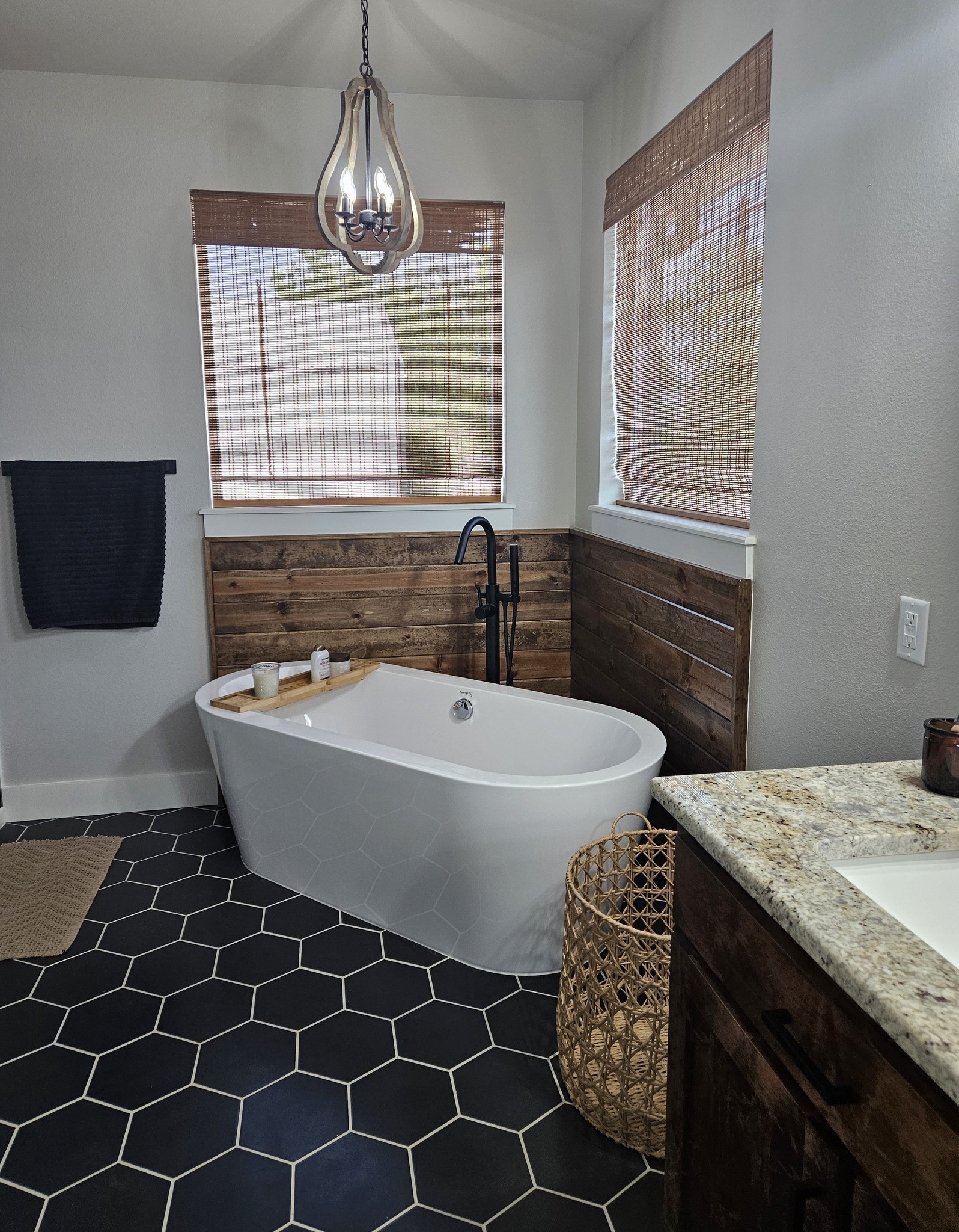 361 Private Road 7327 Emory TX 75440