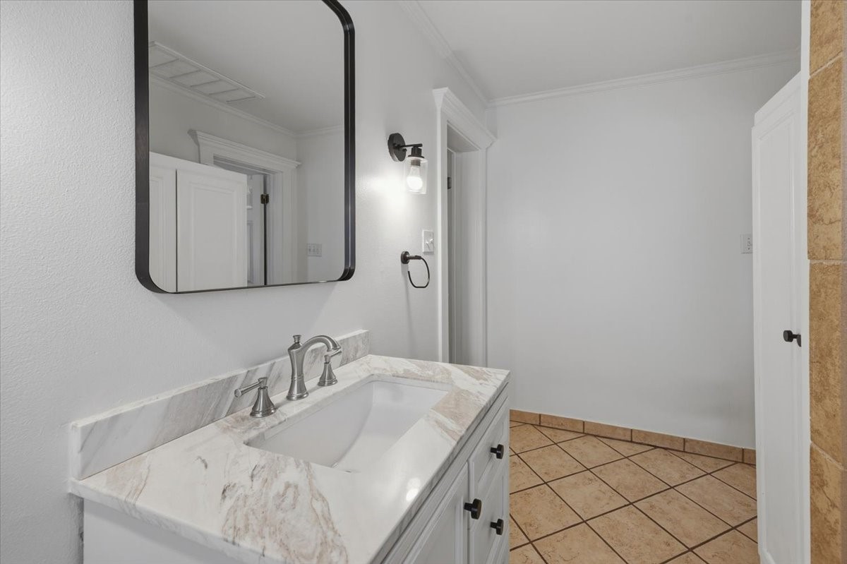 3609 W 5th Street Fort Worth TX 76107