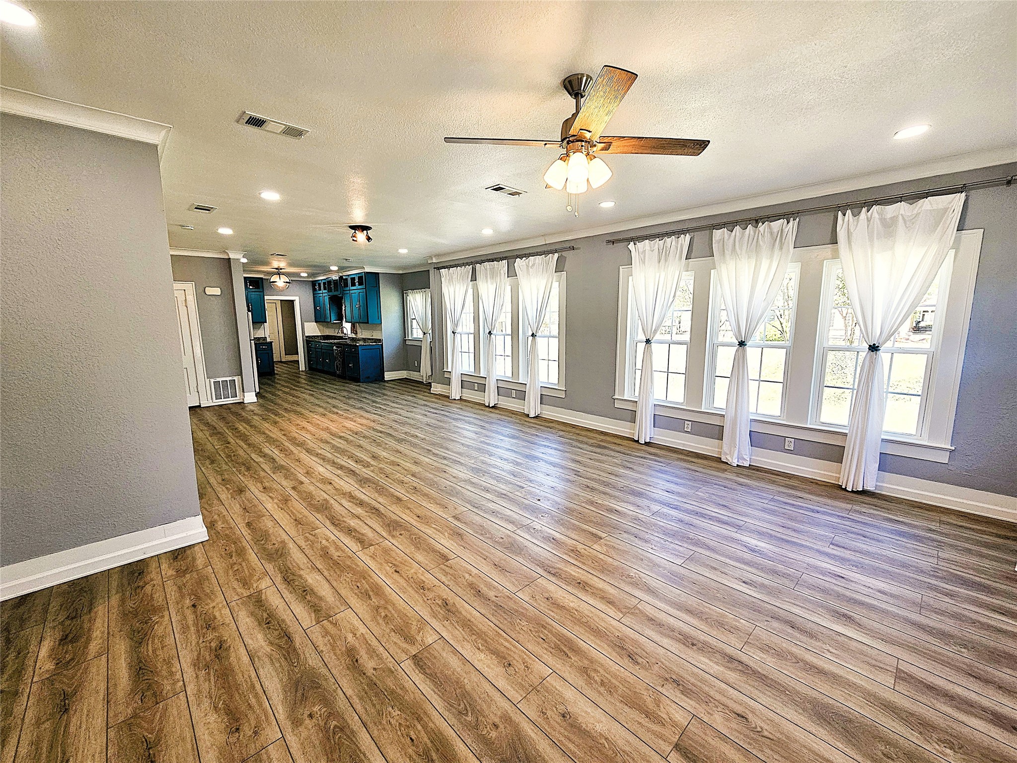 508 S Ross Avenue Mexia TX 76667