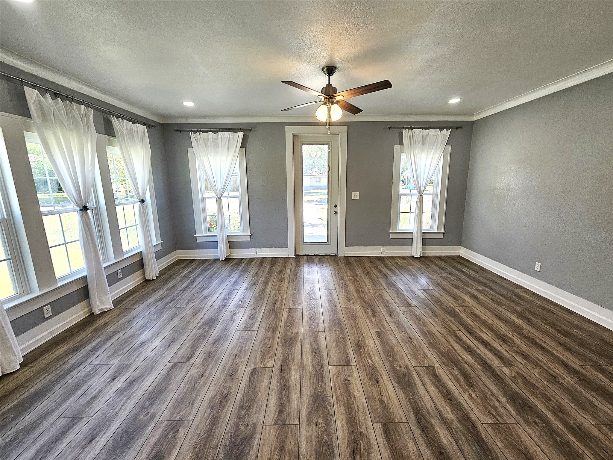 508 S Ross Avenue Mexia TX 76667