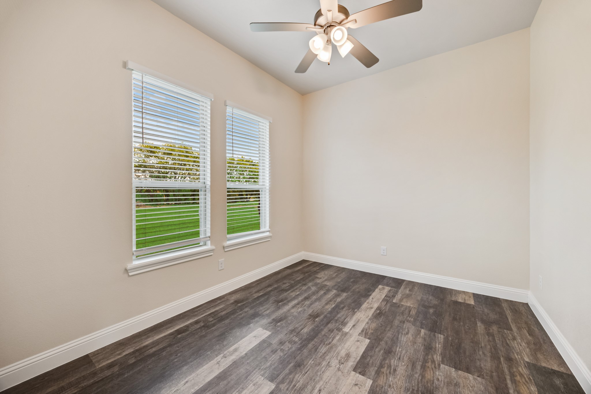 3334 Knight Street Corsicana TX 75110