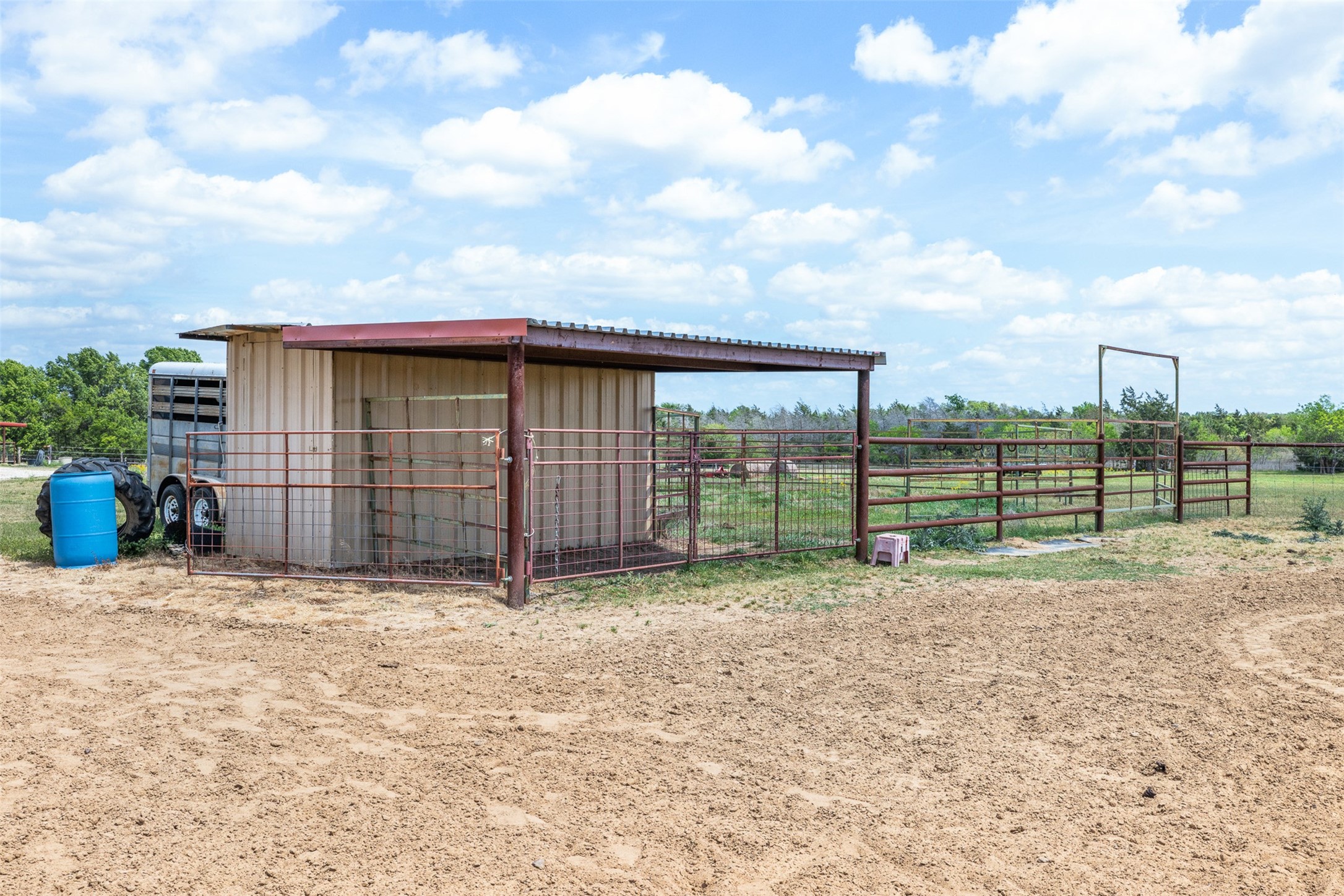 131 Cr 279 Kosse TX 76653