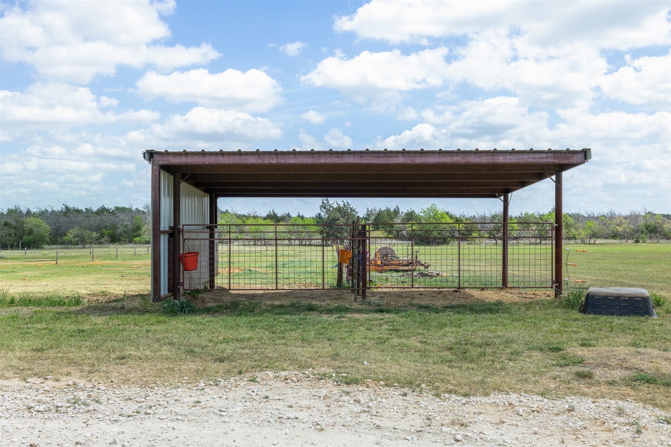 131 Cr 279 Kosse TX 76653