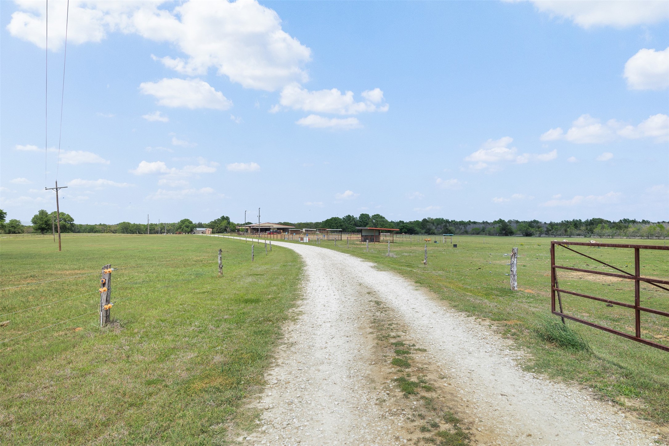 131 Cr 279 Kosse TX 76653