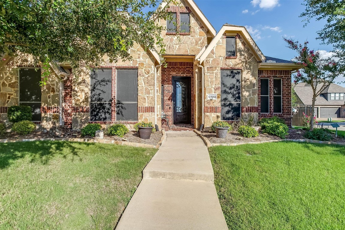 6900 Chisholm Trail North Richland Hills TX 76182