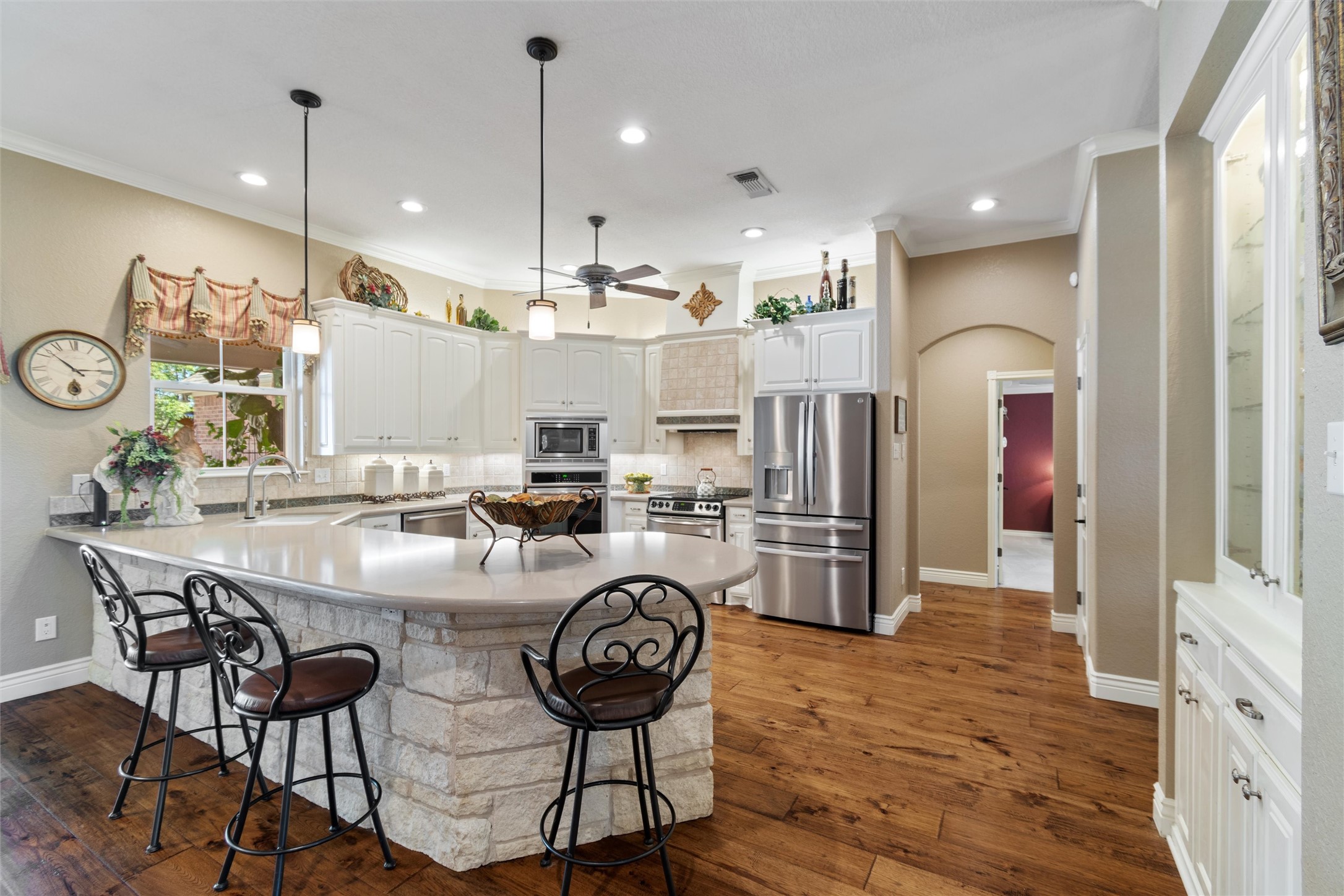 102 Ridge Court Glen Rose TX 76043