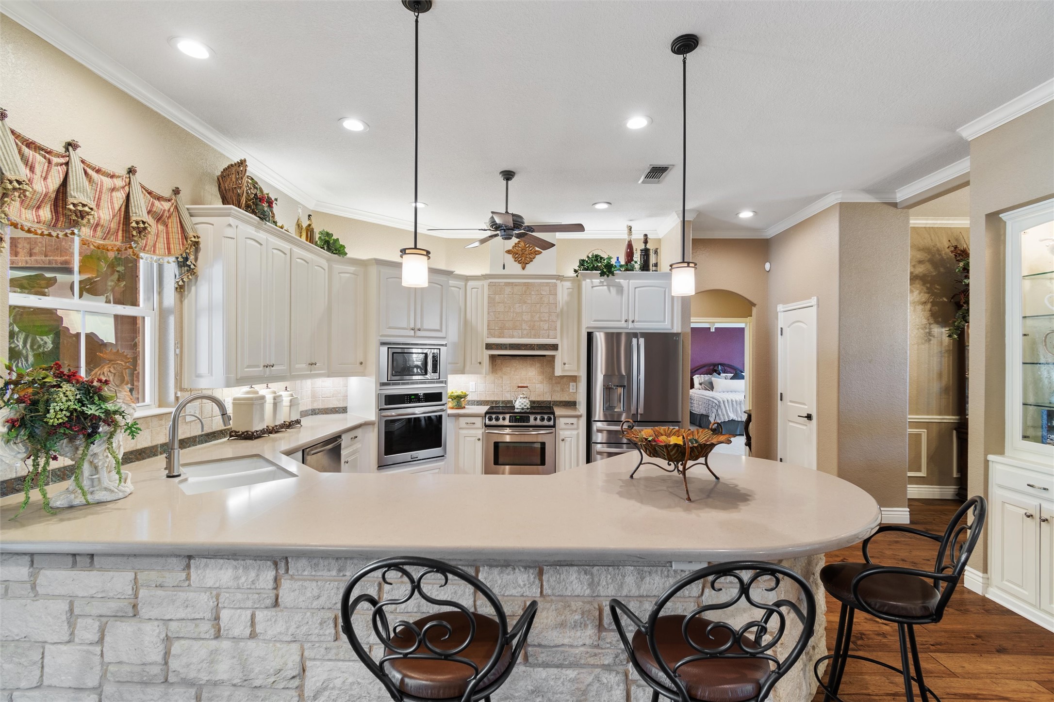 102 Ridge Court Glen Rose TX 76043