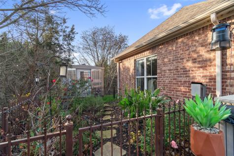 102 Ridge Court Glen Rose TX 76043