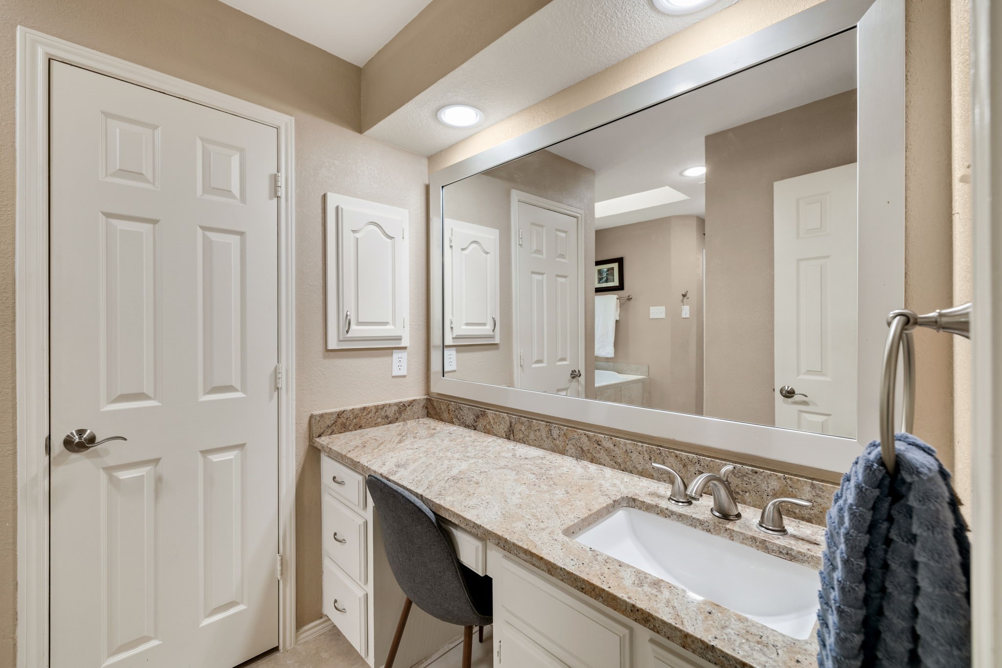 3831 Kelly Boulevard Carrollton TX 75007