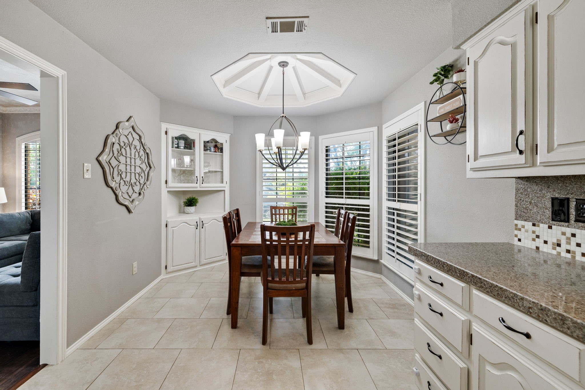 3831 Kelly Boulevard Carrollton TX 75007