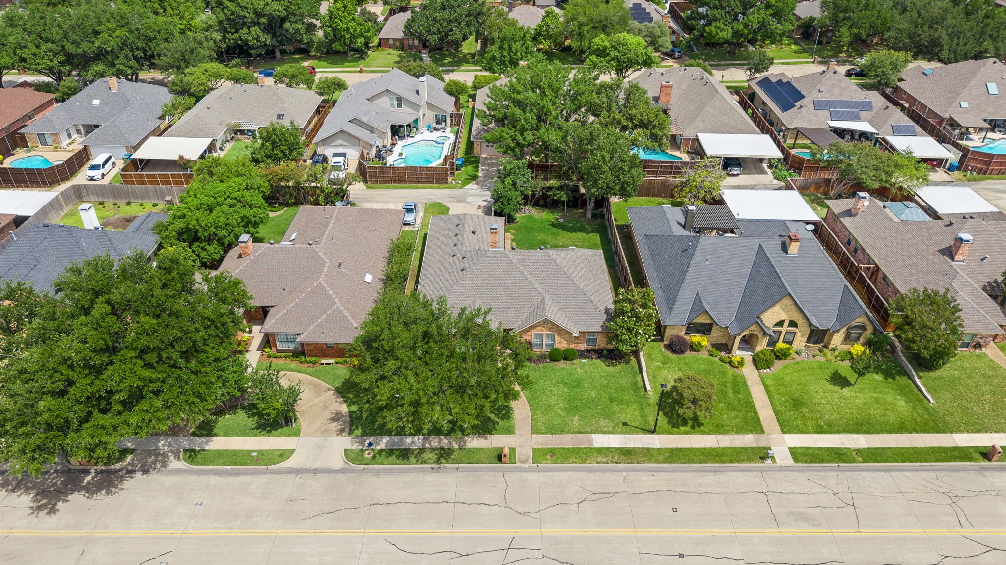 3831 Kelly Boulevard Carrollton TX 75007
