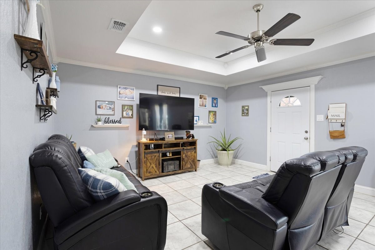 1122 S Hazelwood Sherman TX 75090