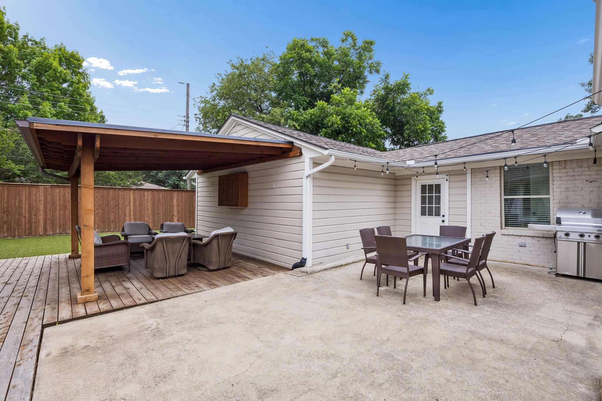 3506 Regent Drive Dallas TX 75229